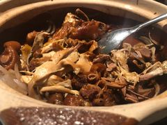 砂锅神仙鸡-湖滨28中餐厅·西湖宴·杭州君悦酒店