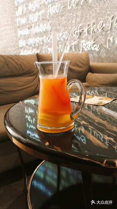 tank石炮台·甘草水果清新满杯水果茶图片 - 第2张