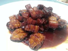 小鲍红烧肉-沁园春酒店(沿河街店)