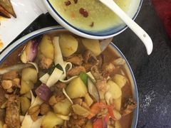 -撒拉人家.酸菜牦牛肉火锅