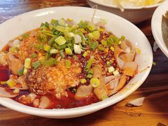 -中和裴氏蹄花(府河路店)