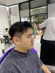 -明洞造型精品烫染