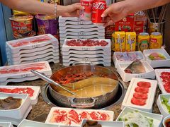 -来龍儿鲜切牛肉自助老火锅
