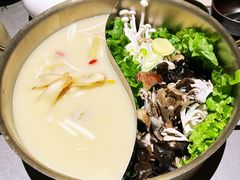 -罗勒家·养生火锅· Bistro(大望路店)