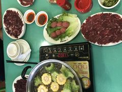 -乌记鲜活牛肉城(金砂东路店)