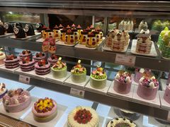 -罗森尼娜(德思勤店)