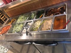 -江南猪肉商会无限续吃(弘大店)