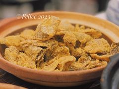 咸蛋黄鱼皮-大嫂镬仔·焖鸡煲·啫啫煲(逢源路店)