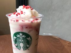 -星巴克(西安曲江银泰店)