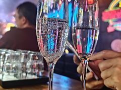 -喜鹊音乐酒馆(西街店)