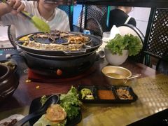 -胡悦里韩式烤肉(芝罘万达广场店)