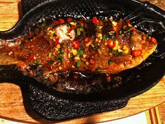 烧鲫鱼-鸽子窝专业烧烤店(南市场店)