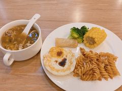 -天鹅湖大酒店