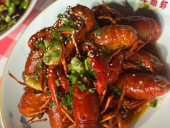 -江湖亮亮蒸虾大排档烤全羊清真(武汉总店)