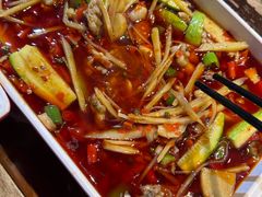 -范二妹独特烧烤夜宵城(宜宾总店)