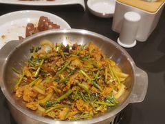 -赶海部落海鲜城(海阳路店)