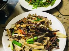 什锦山珍-88号小吃店·经典云南菜·地道纳西美食