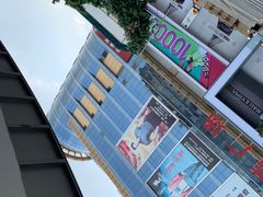 -广州壹马服装广场