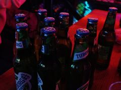 -UP嘻哈酒吧(粉巢店)
