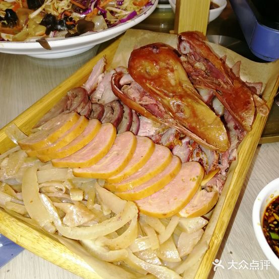 香吧佬东北熏酱菜馆