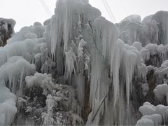 -大平台龙居瀑布旅游区