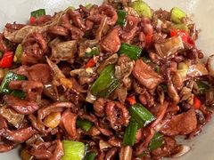 白辣椒炒鸡胗-新新湘菜馆(新中街二条店)