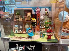 -泡泡玛特POPMART(崇文门国瑞城店)