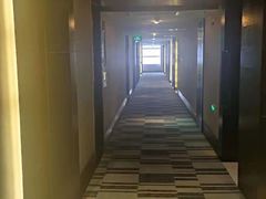 -青岛海尔洲际酒店