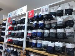 -优衣库(上海虹口龙之梦店)