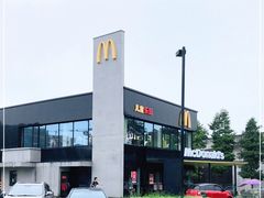 -麦当劳(国际社区店)