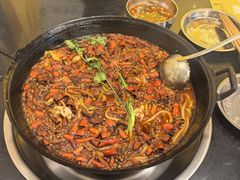 -鸿顺老铁锅美蛙鱼府(解放碑店)