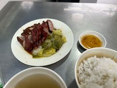 -华香鹅快餐店