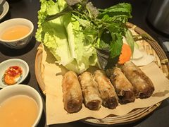 -大头虾越式风味餐厅(光明广场店)