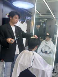 -藤野造型烫发染发