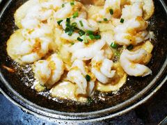 -东口码头·烧鸽子·鱼头泡饼·地方菜(金鹰悦城店)