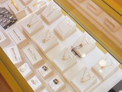 -海星奢选二手奢侈品手表包包鉴定回收寄卖(墨玉南路店)