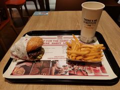 -The Habit Burger Grill 哈比特汉堡(复兴soho店)