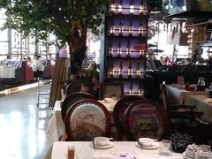 大堂-遇花缘·点心·中西融合菜(美吉特广场店)