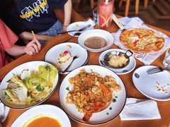 洛奇特色炒饭-MR.ROCKY洛奇先生RESTAURANT&BAR(宝安壹方城店)