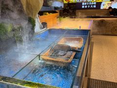 -头上红煨盐鸡·非遗院子餐厅