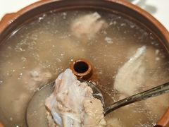 -怡得饭庄·30年老店·宋大妈昆明菜