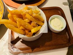 -阿妮叶李(光谷世界城店)