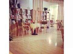 -有何Book(六堰体育馆店)