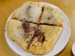 -大众跷脚牛肉馆·非遗传承单位(峨眉山店)