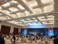 -白金汉爵大酒店-24小时餐厅