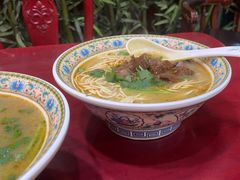 -金杨拉面王小吃面馆·牛三宝面·红烧牛肉粉