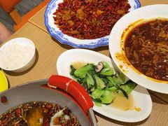 -渝信川菜 · 川味家常菜(财富购物中心店)