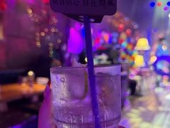 -喜鹊音乐酒馆(西街店)