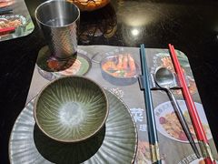 餐具摆设-金厨泰国餐厅·全泰籍厨师料理(拱北店)