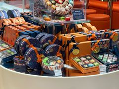 -VENCHI 闻绮(上海佛罗伦萨小镇店)